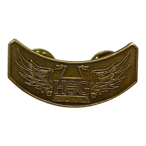 Harley Davidson Owners Group 2016 HOG Rocker Pin Bronze Tone 1.5 Inch - Picture 1 of 4